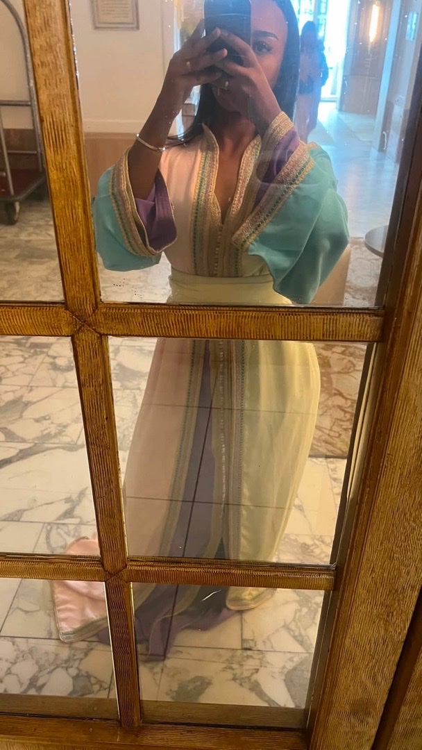 caftan pastel 