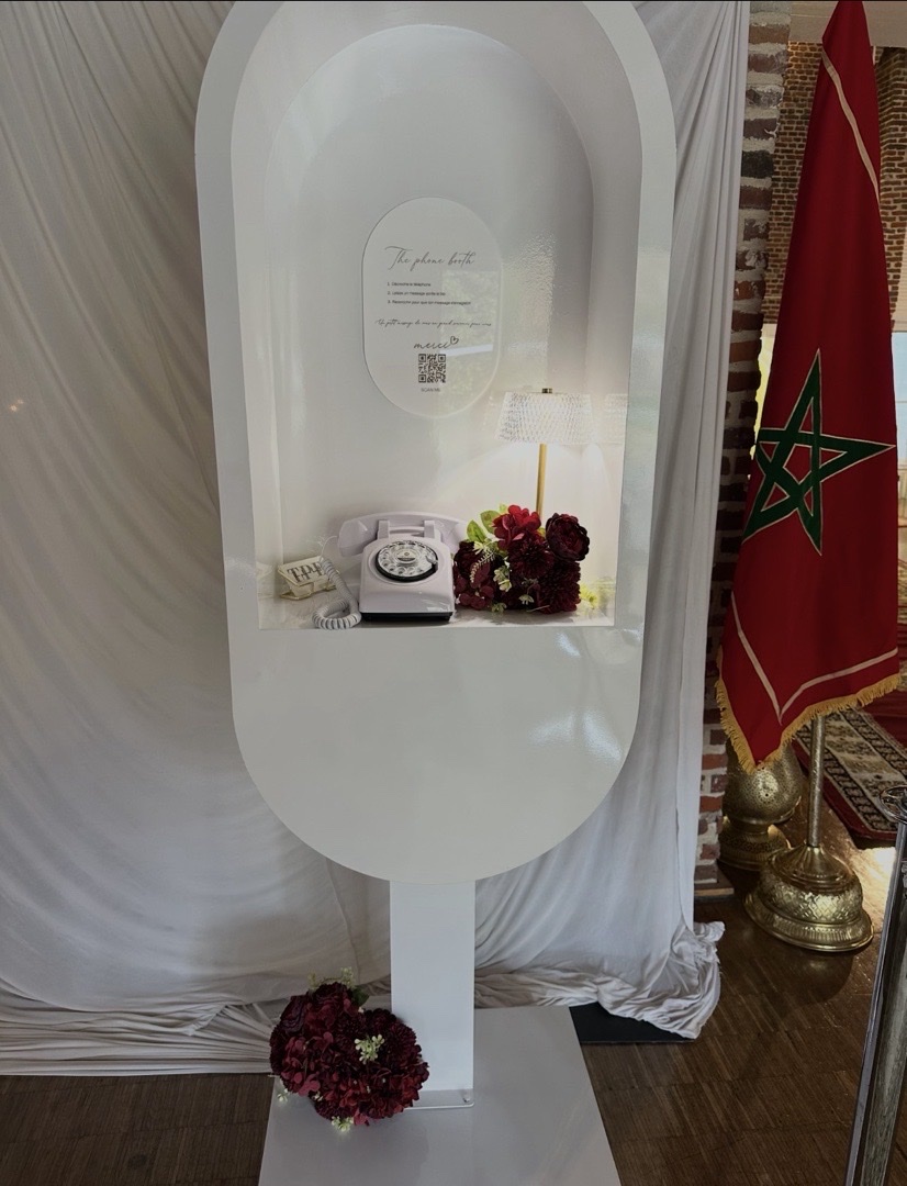 Livre d’or audio- audio guest book (phonebooth) — photo 2
