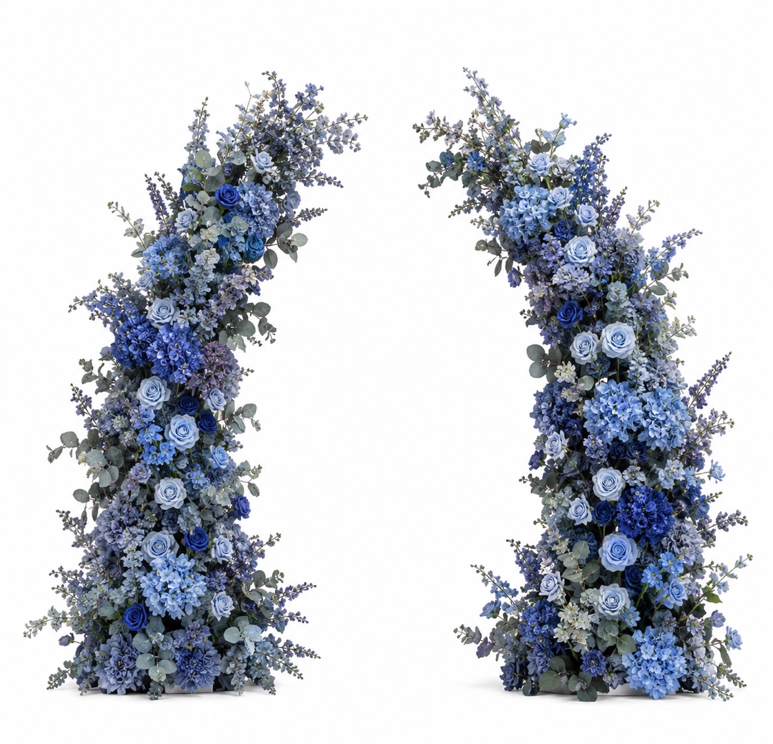 Arche de fleurs bleues
